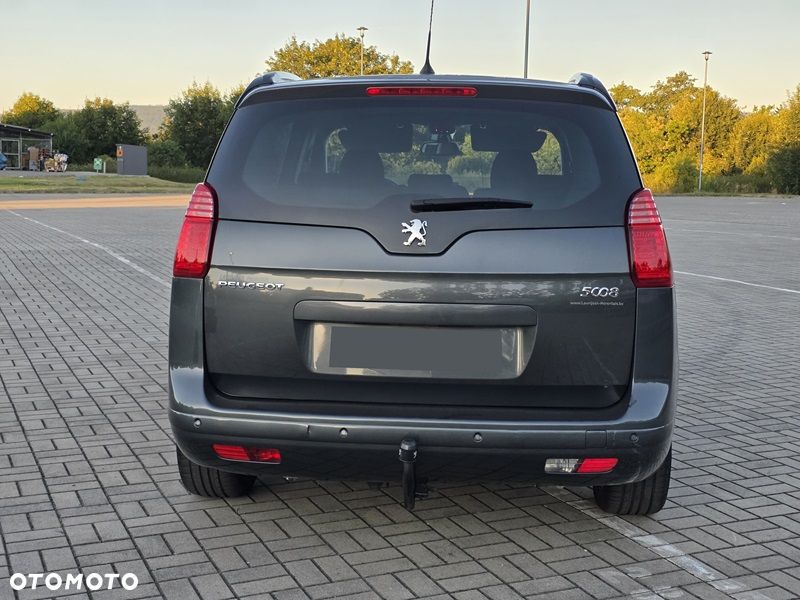 Peugeot 5008 1.6 HDi Family 7os - 3