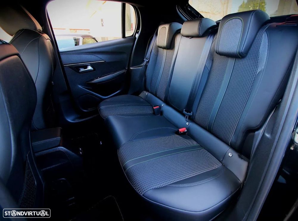 Peugeot e-208 50 kWh GT Line - 21