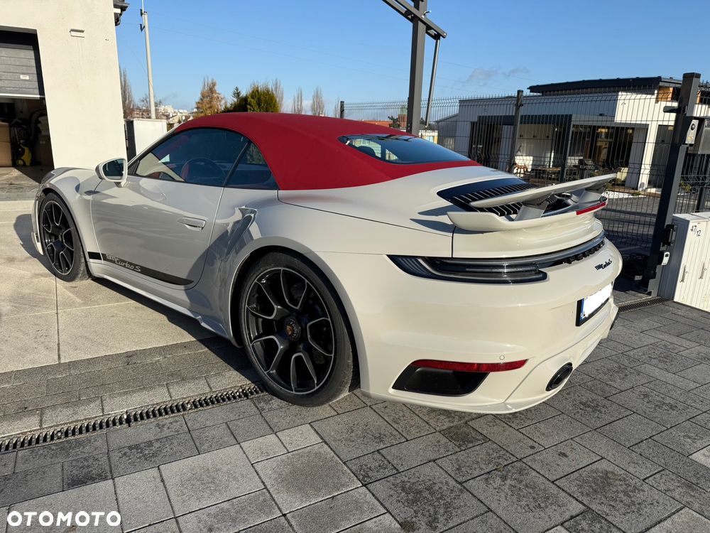 Porsche 911 Turbo S - 10