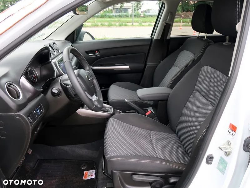 Suzuki Vitara 1.5 DualJet Hybrid Premium Plus 2WD AGS - 10