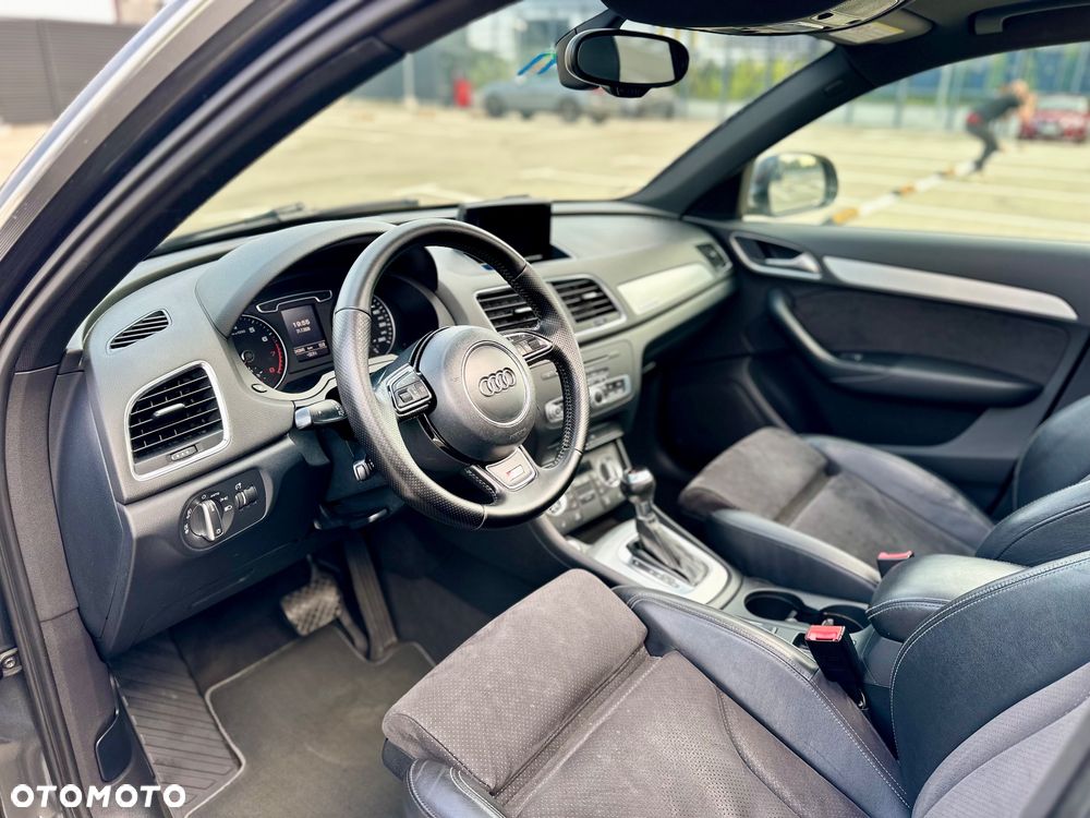 Audi Q3 2.0 TFSI Quattro S tronic - 18