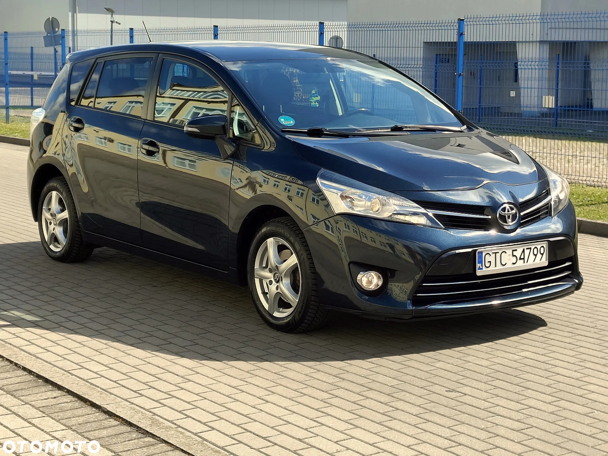 Toyota Verso - 3