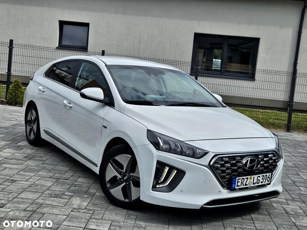 Hyundai IONIQ 1.6 GDI Premium - 18