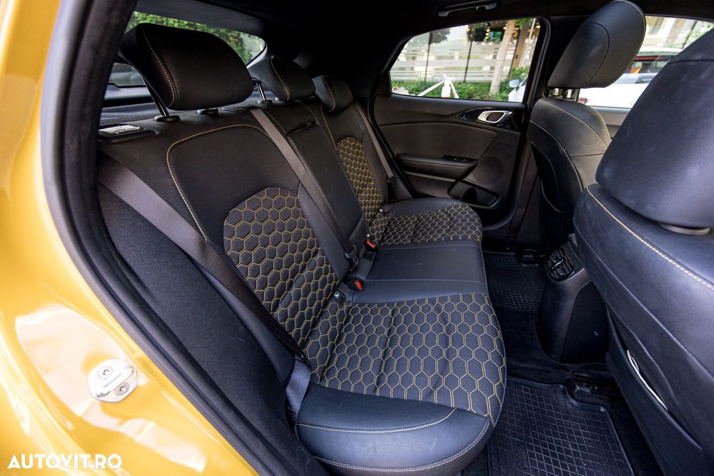 Kia XCeed 1.4 T-GDI 7DCT Style+ - 31