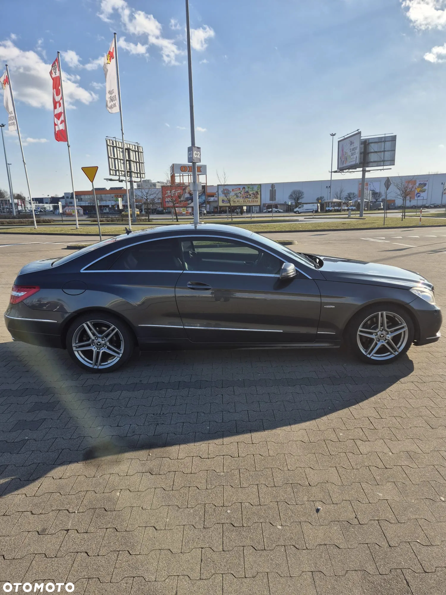 Mercedes-Benz Klasa E 350 CDI BlueEff - 4