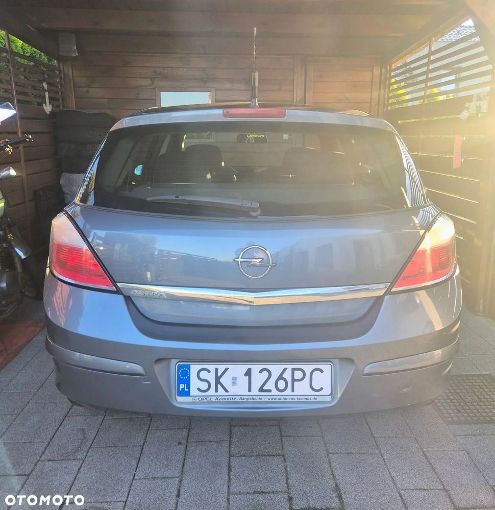 Opel Astra 1.4 Elegance - 29