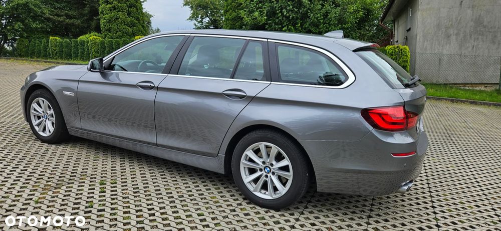 BMW Seria 5 520d xDrive Luxury Line - 7