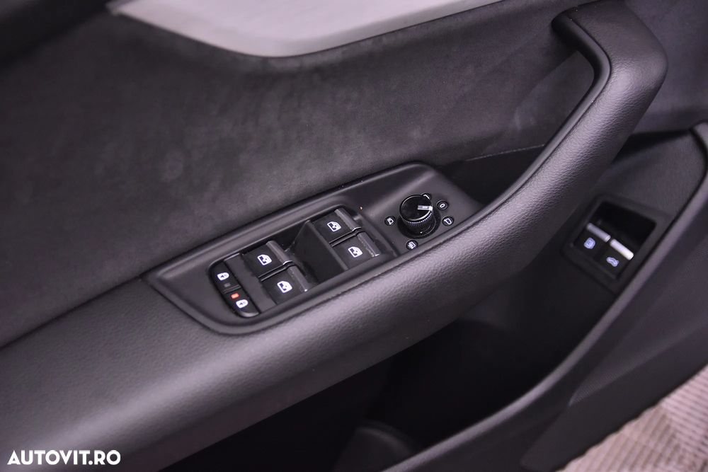 Audi Q8 60 TFSIe quattro tiptronic - 14