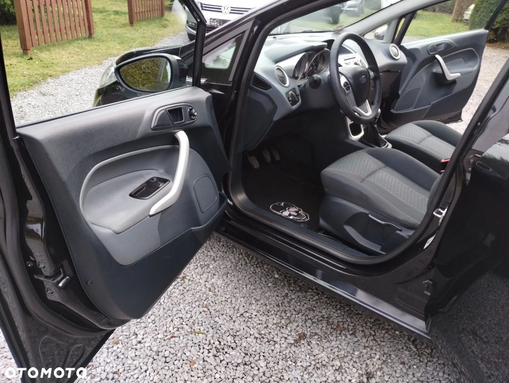 Ford Fiesta 1.25 Titanium - 20