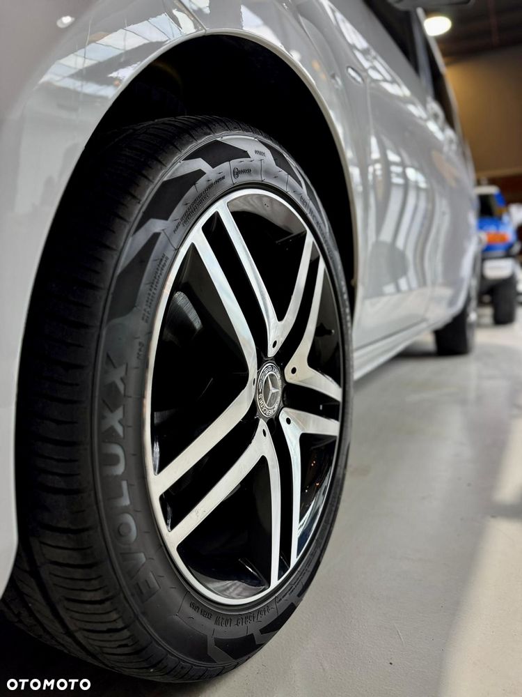 Mercedes-Benz Klasa V 300 d 9G-Tronic (d³ugi) - 18