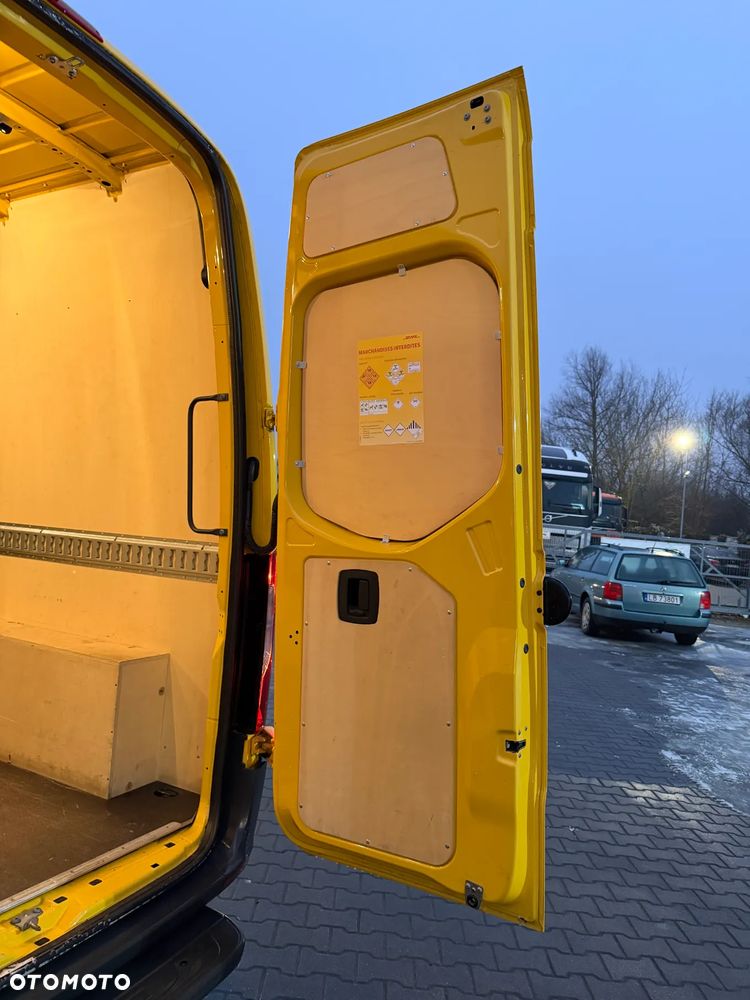 Mercedes-Benz Sprinter - 36