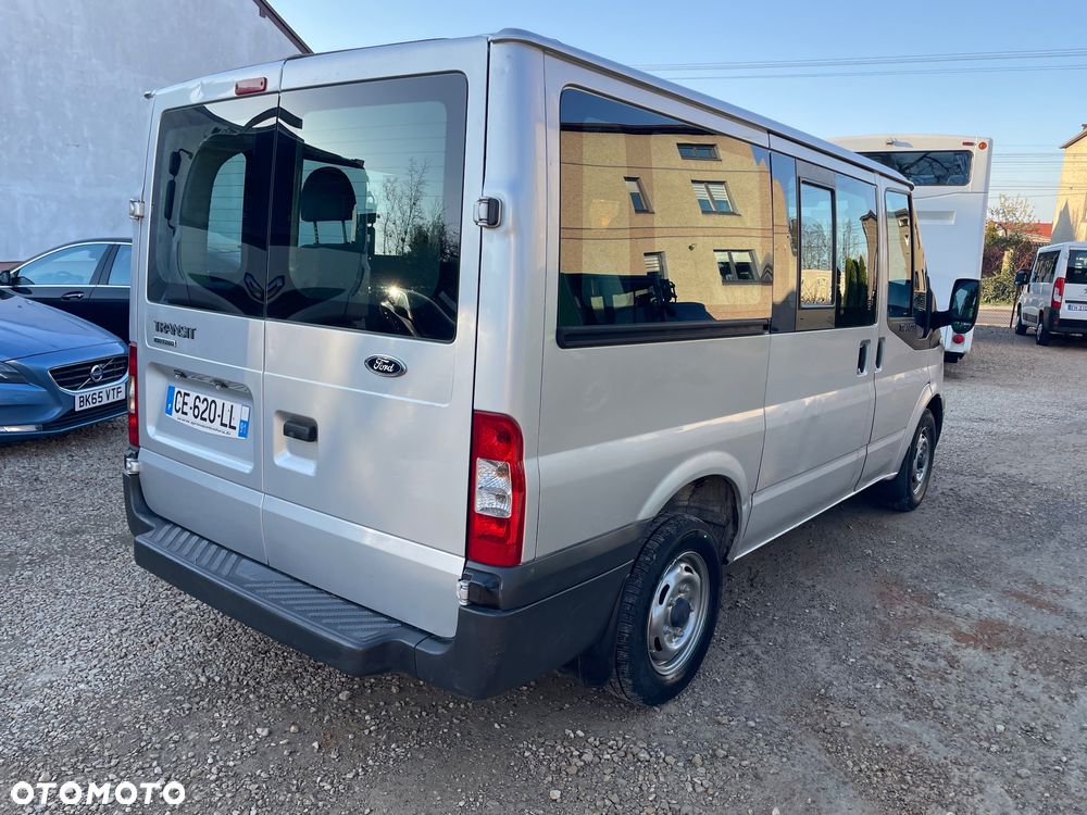 Ford Transit - 11