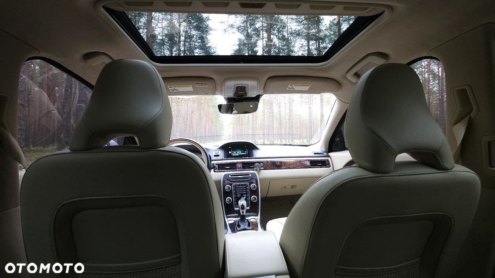 Volvo XC 70 - 10