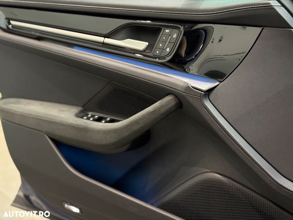 Porsche Panamera 4 E-Hybrid - 20