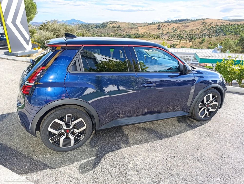 Renault 5 E-Tech - 9