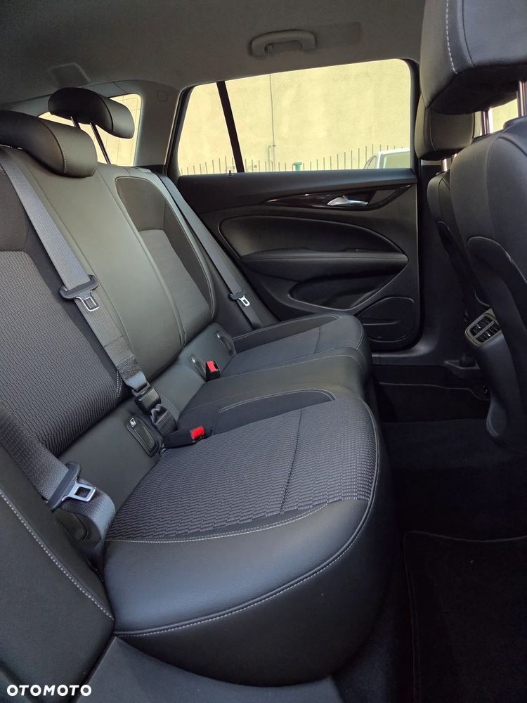 Opel Insignia 2.0 CDTI Elegance S&S - 20