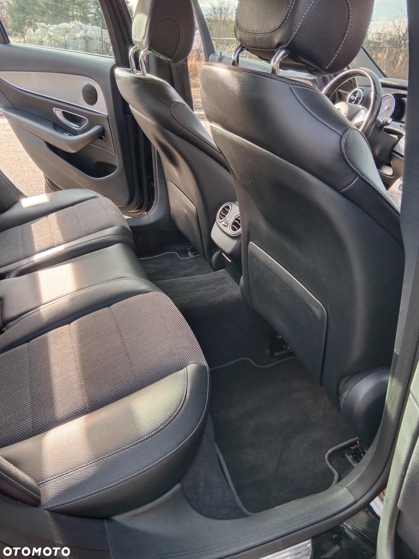 Mercedes-Benz Klasa E 220 d 9G-TRONIC Avantgarde - 17