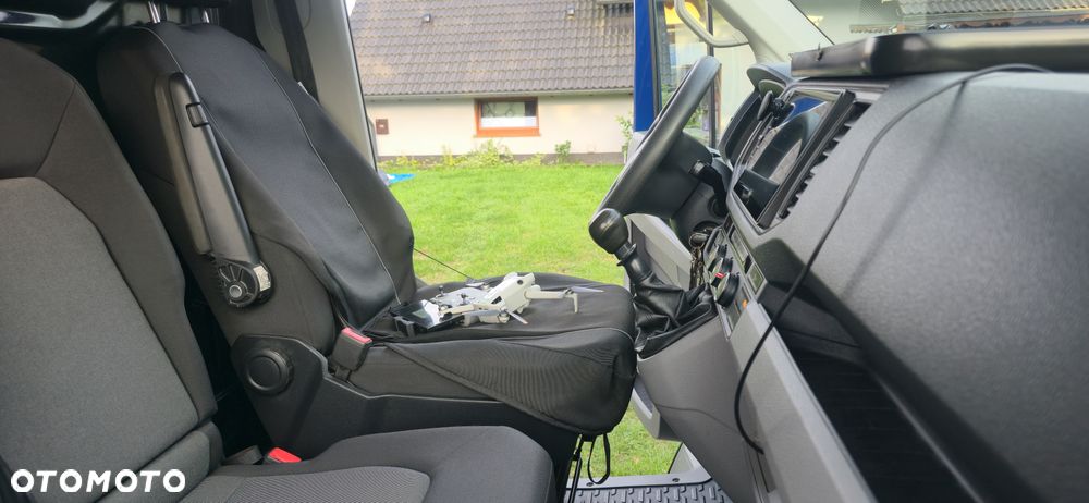 Volkswagen Crafter Furgon - 32