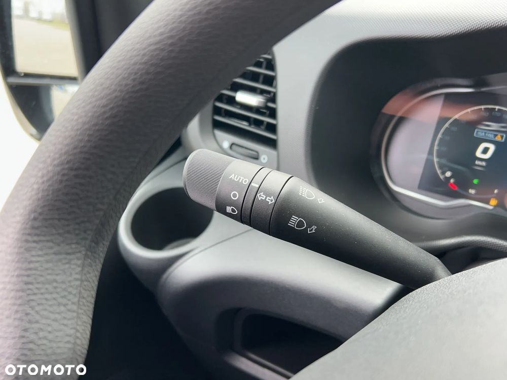 Iveco Daily 35S16H3.0 DOKA 3.0 Diesel 160KM Brygadowy 7-osób dostępny "od ręki" - 18