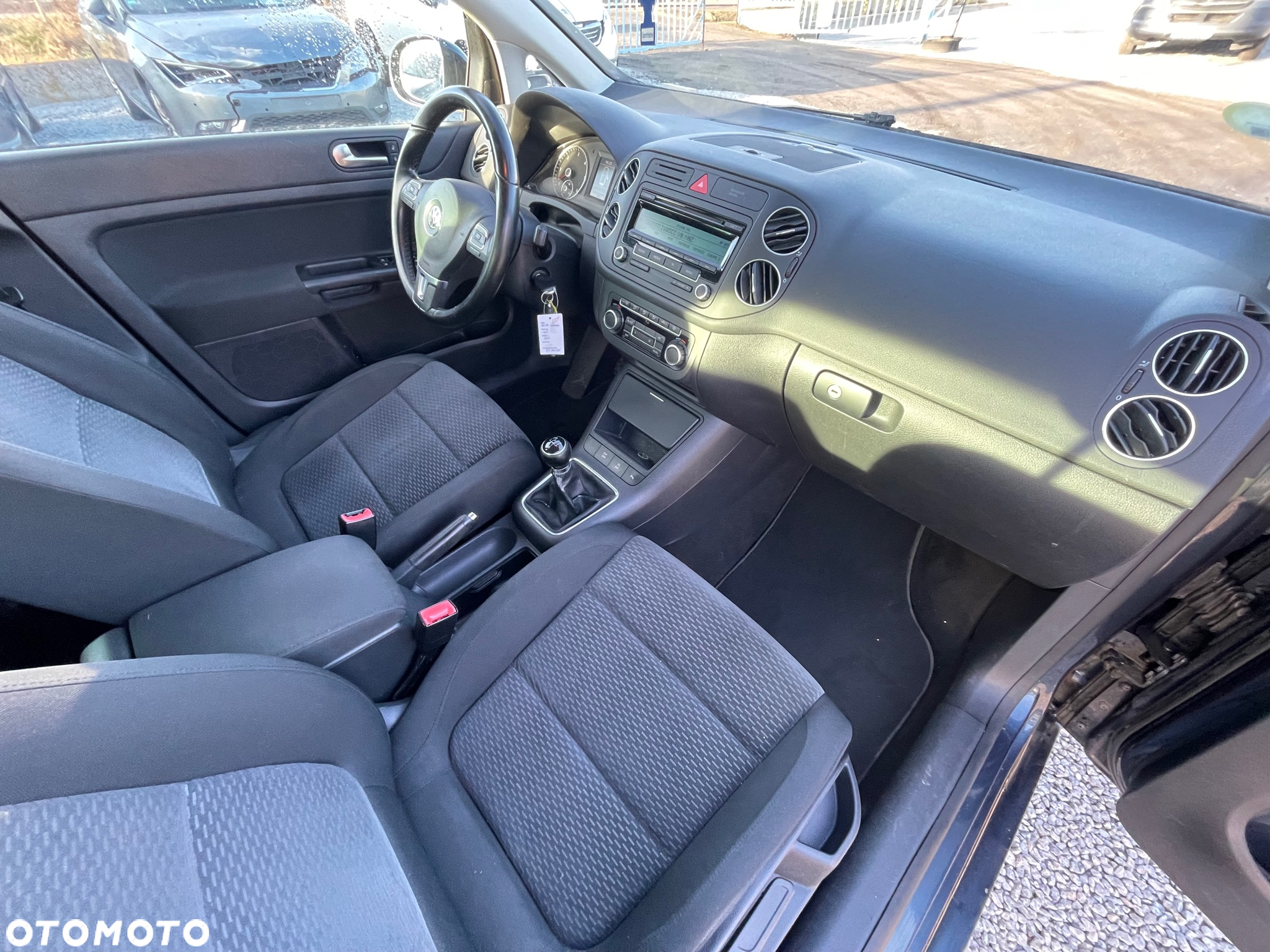 Volkswagen Golf Plus 1.6 TDI Comfortline - 18