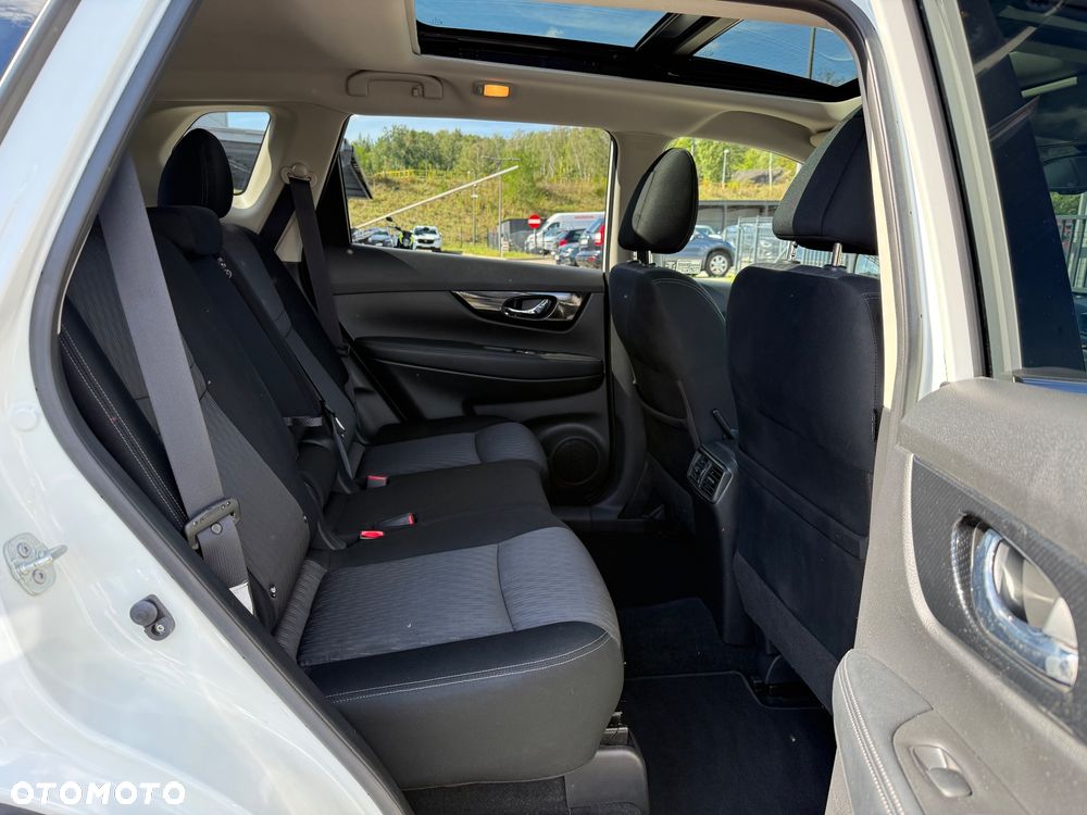Nissan X-Trail 1.3 DIG-T N-Connecta 2WD DCT - 29