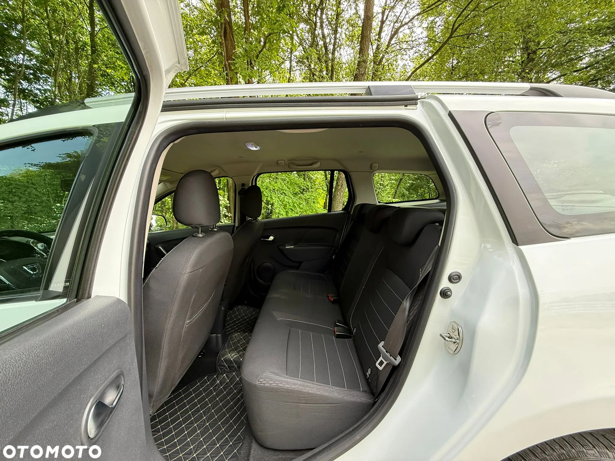 Dacia Logan MCV 1.0 TCe Laureate S&S - 29