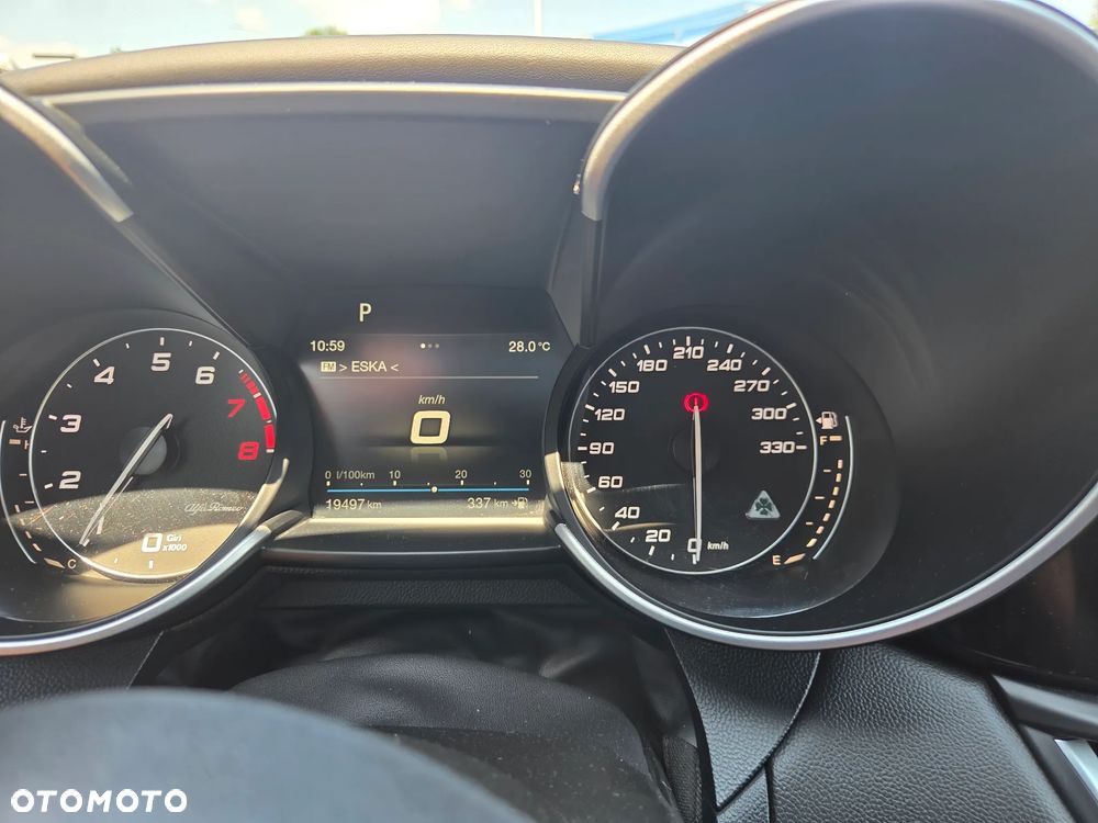 Alfa Romeo Giulia 2.9 Bi Turbo V6 Quadrifoglio - 7