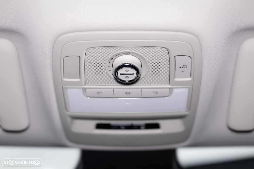 MG ZS EV 44.5 kWh Luxury - 21