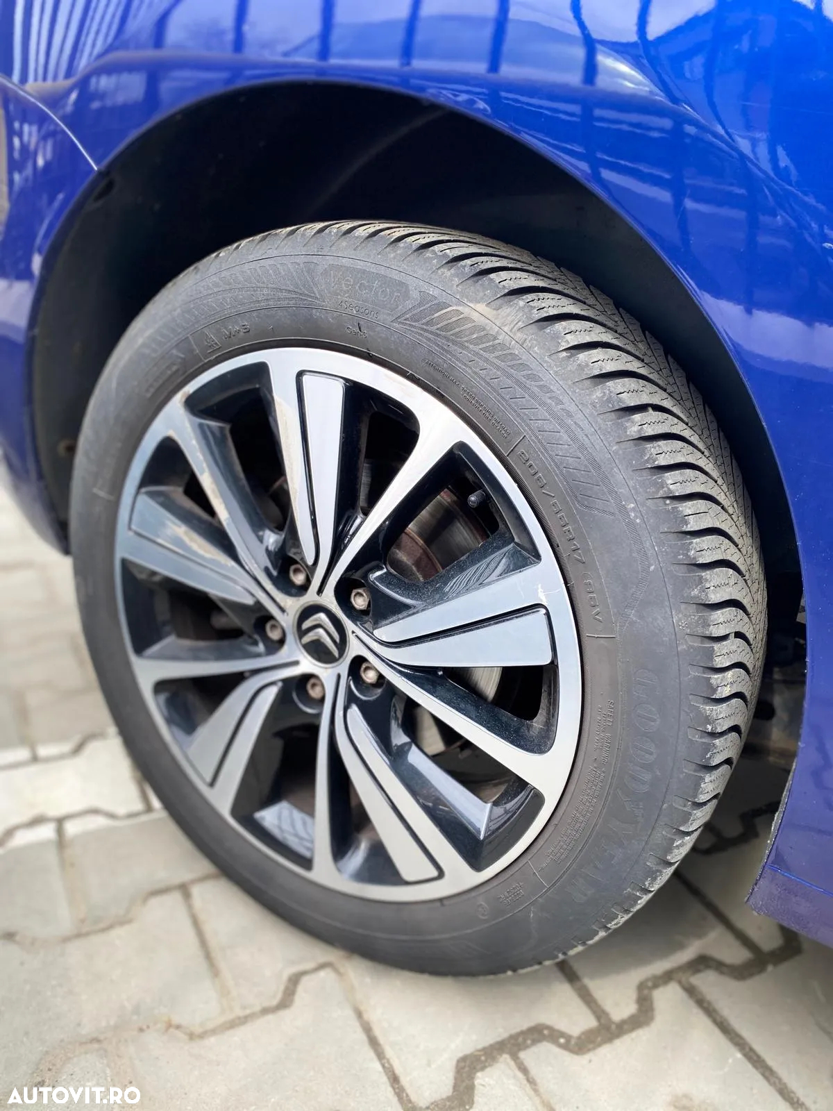 Citroën C4 Grand Picasso PureTech 130 Stop&Start SHINE - 15
