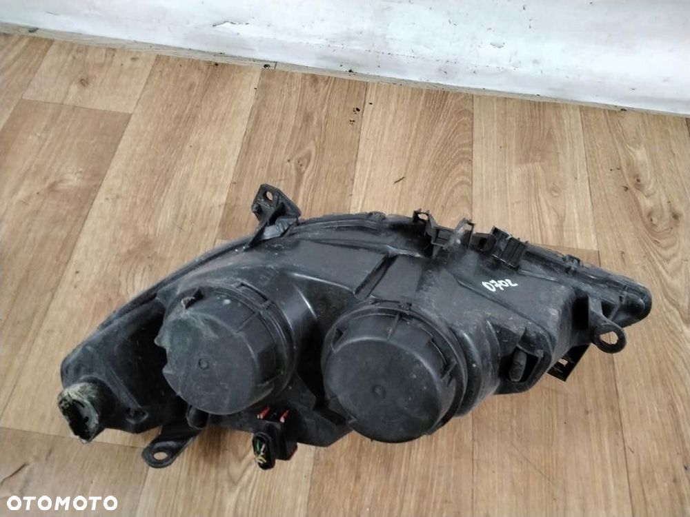 PEUGEOT 307 LAMPA PRZÓD PRAWA - 3