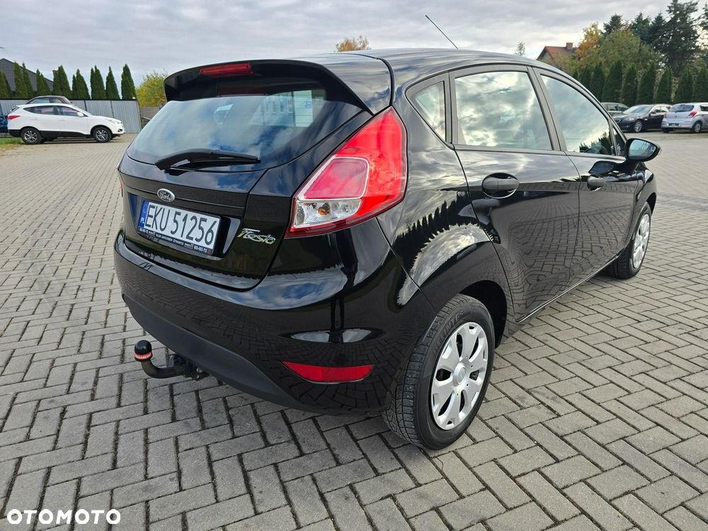 Ford Fiesta - 9