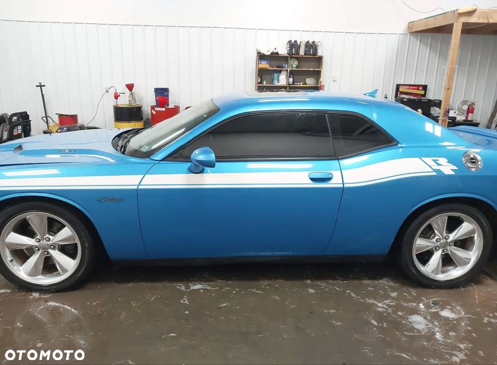 Dodge Challenger 5.7 R/T - 2