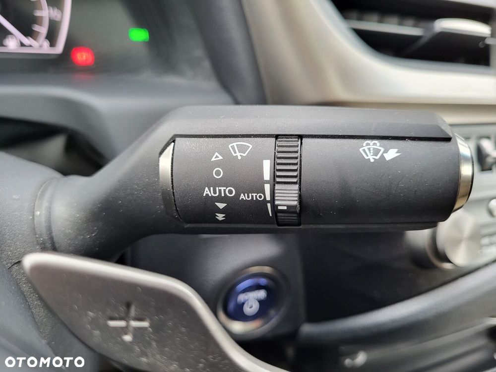 Lexus ES - 32