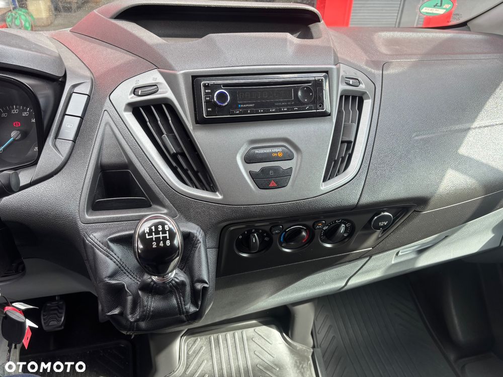 Ford Transit custom - 10