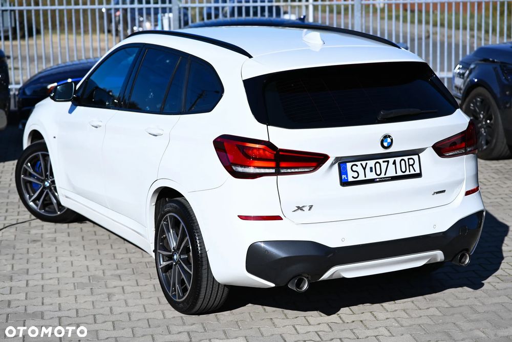 BMW X1 xDrive18d M Sport - 32