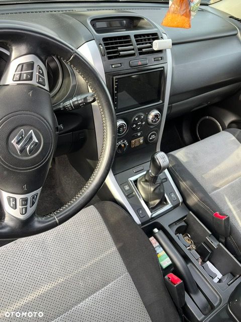 Suzuki Grand Vitara 1.9 DDiS Comfort DPF Limited - 11