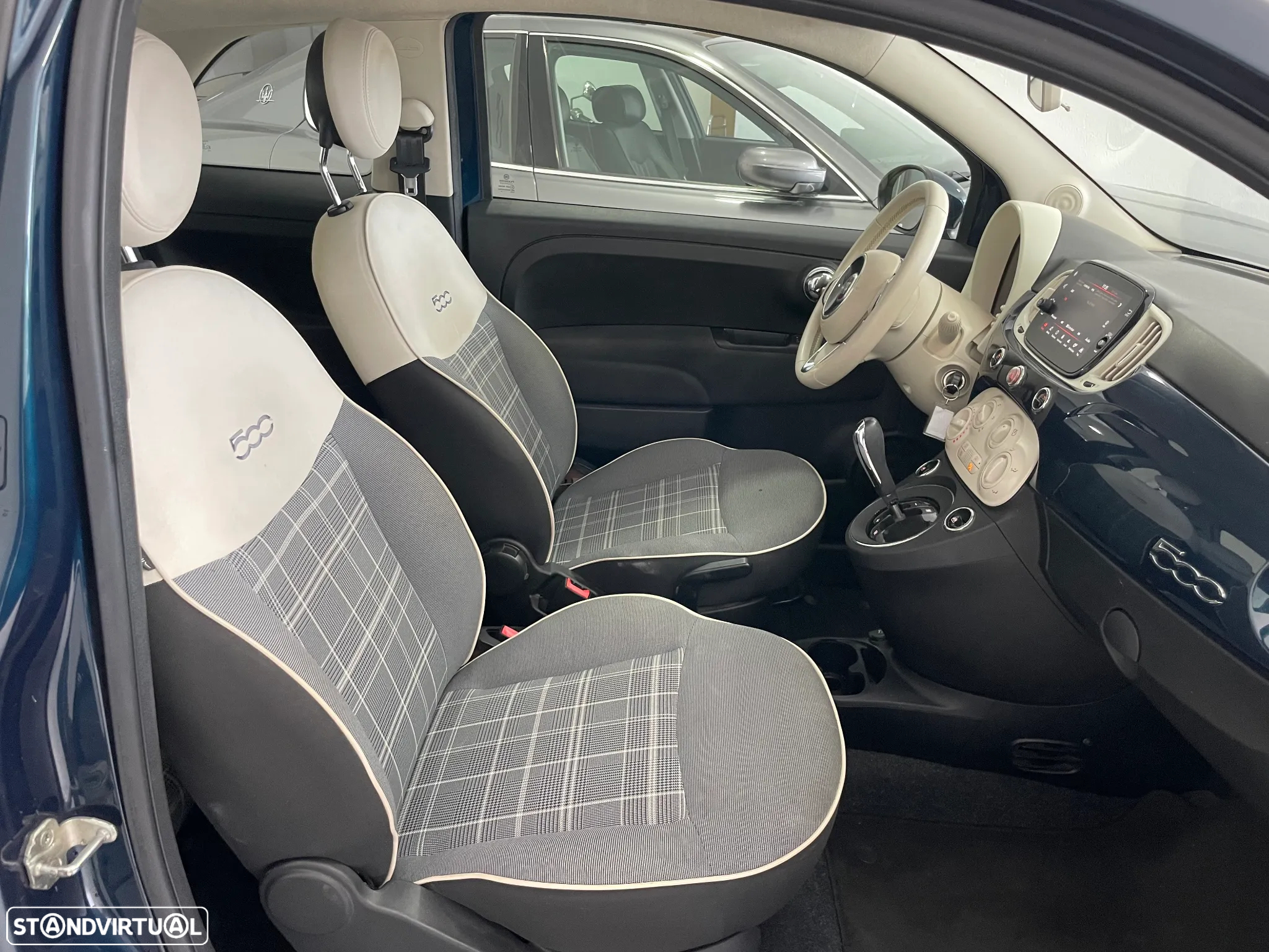 Fiat 500 1.2 Lounge Dualogic S&S - 11