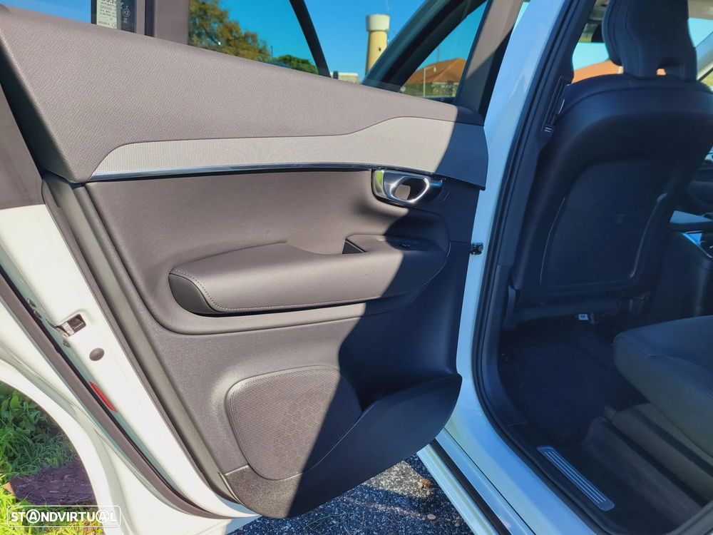 Volvo XC 90 T8 AWD Recharge Core - 47