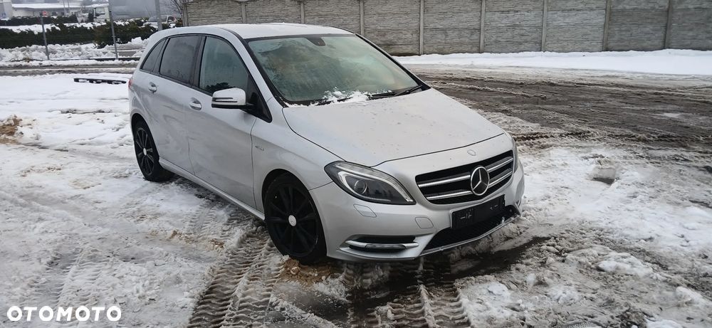 Mercedes-Benz Klasa B - 2
