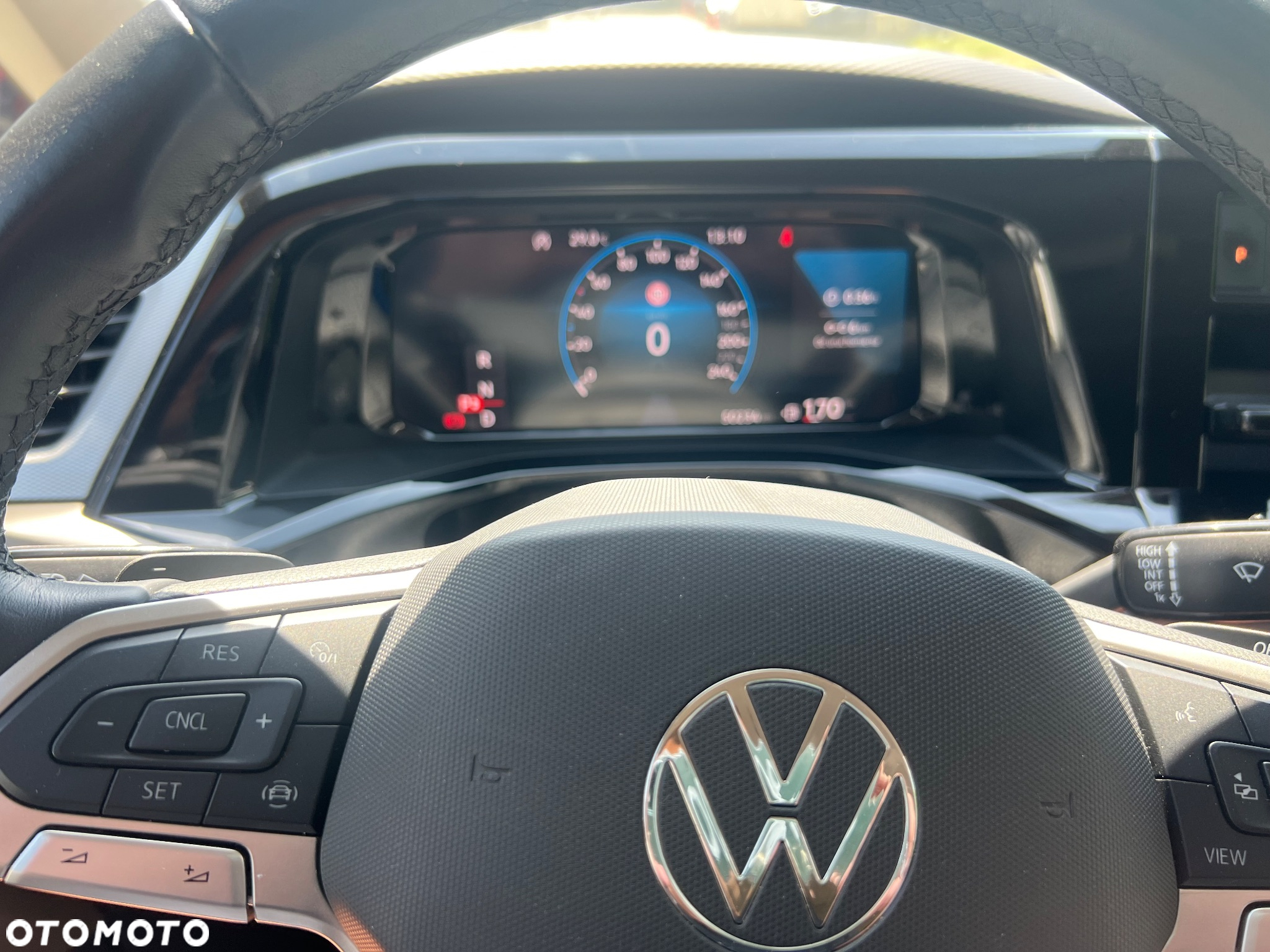 Volkswagen Multivan 2.0 TDI L2 Life DSG - 24