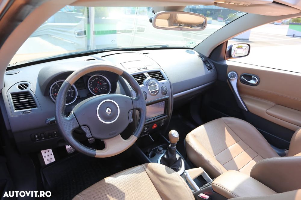 Renault Megane 2.0 dCi Coupe-Cabriolet Privilege - 6