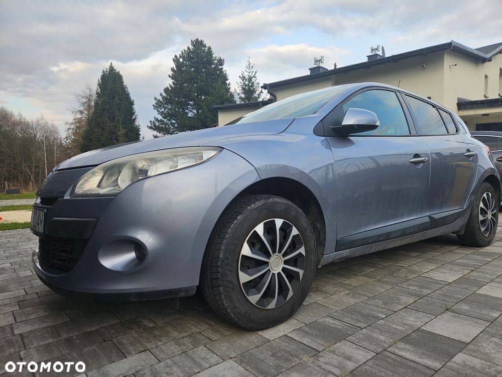 Renault Megane - 8