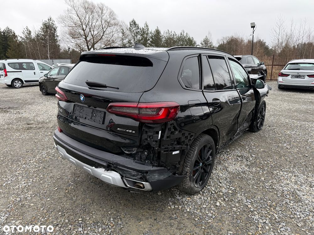 BMW X5 xDrive45e - 5