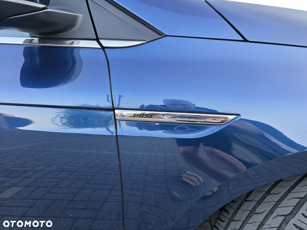 Renault Megane ENERGY TCe 130 BOSE EDITION - 14