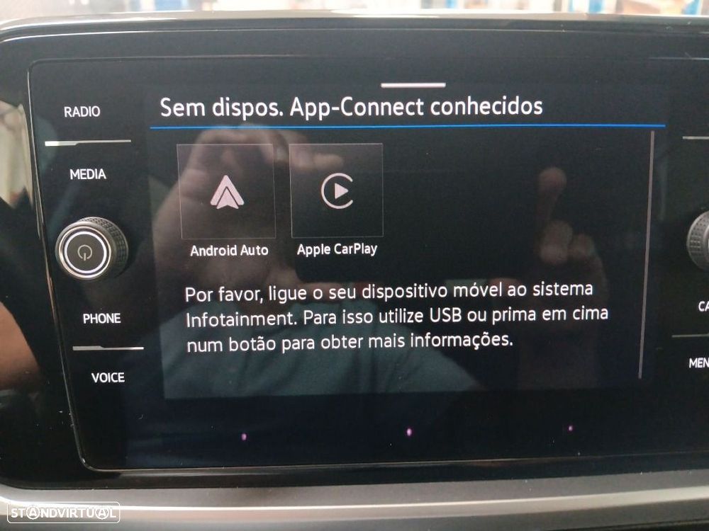 VW T-Roc 1.0 TSI Urban - 28