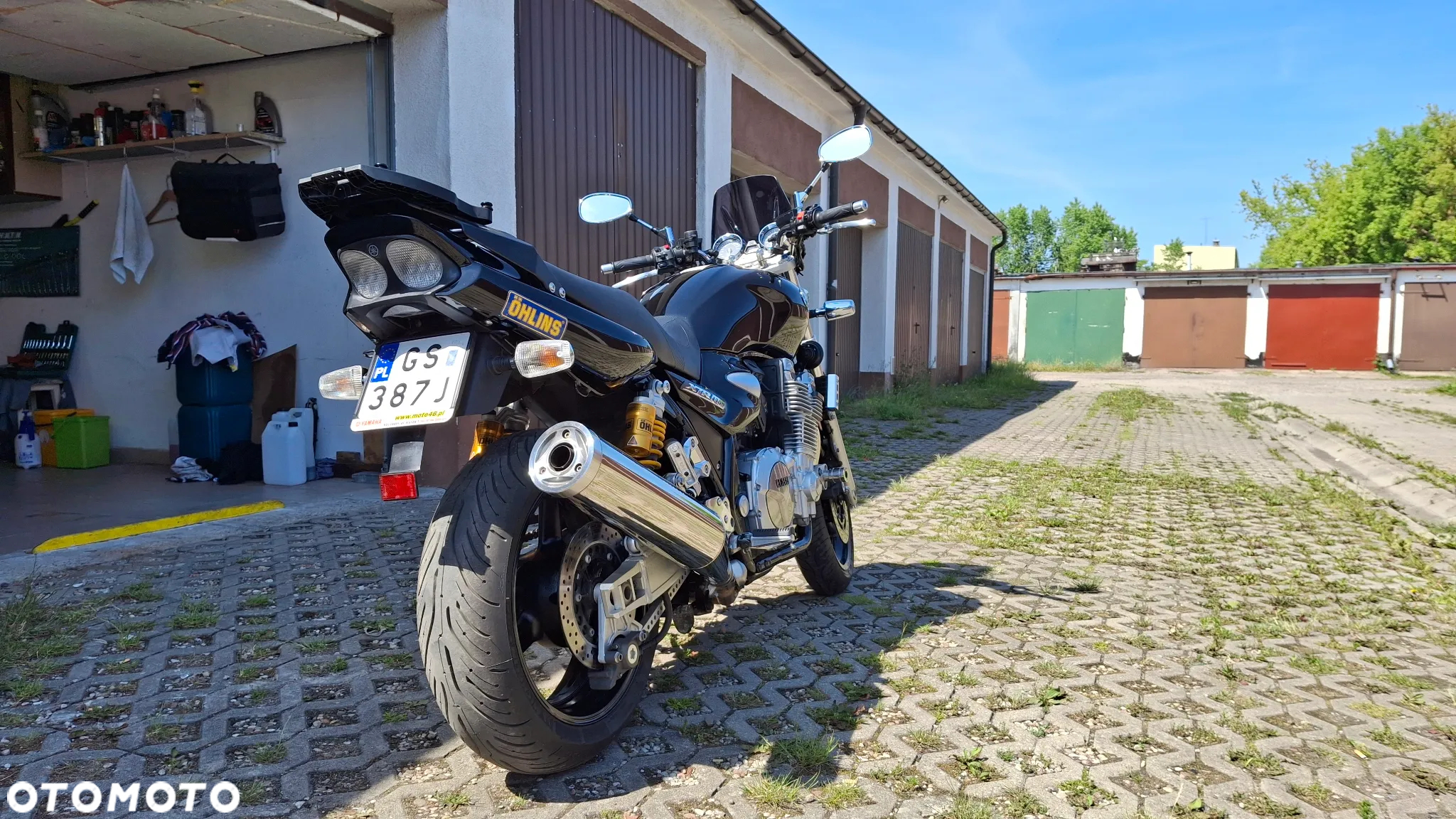 Yamaha XJR - 3