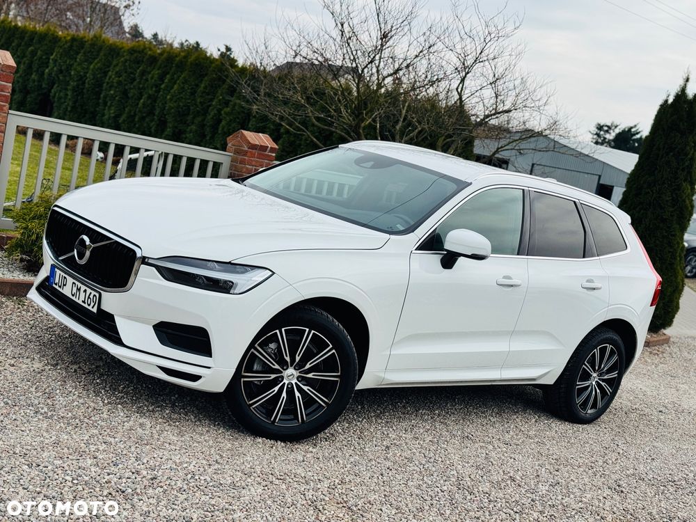 Volvo XC 60 B4 D AWD Geartronic Momentum Pro - 24