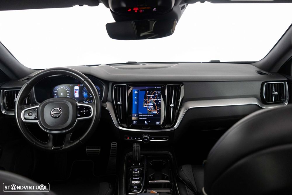 Volvo V60 2.0 T6 AWD TE R-Design - 24