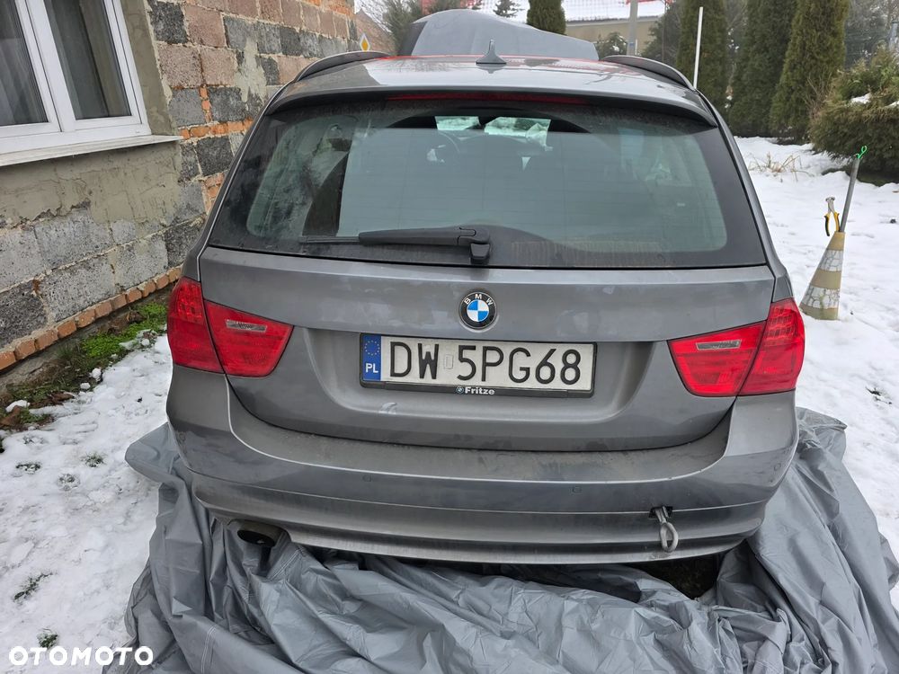 BMW Seria 3 318d Sport Line - 20
