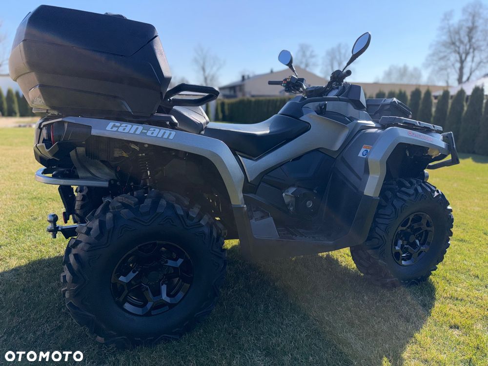 Can-Am Outlander Max - 10